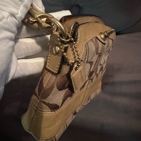 Coach Women's Tan Signature Fabric Leather Trim Turn Lock Minibag/Wristlet - Picture 14 of 16